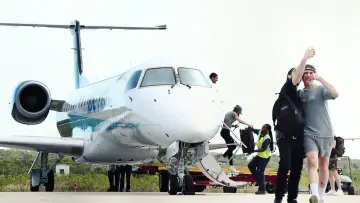 Zasłona do filmu "Fyre: Najlepsza impreza, która nigdy się nie zdarzyła" #432356