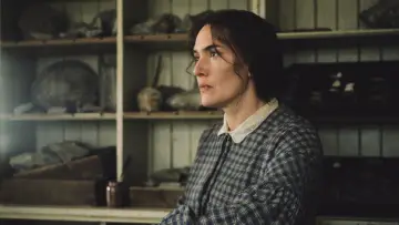 Zasłona do filmu "Amonit" #901659