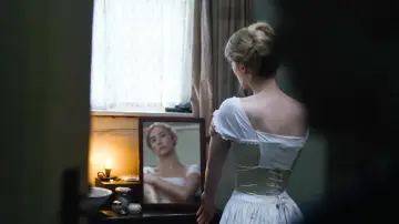 Zasłona do filmu "Amonit" #901688