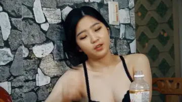 Zasłona do filmu "맛있는 세자매" #381920
