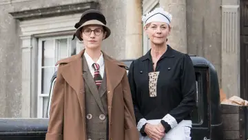 Zasłona do filmu "Agatha: prawdziwe morderstwo" #352483