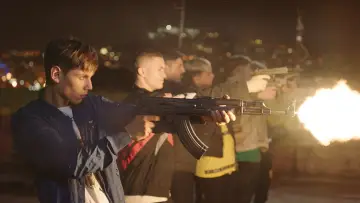 Zasłona do filmu "Piranie" #258219