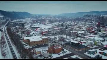 Zasłona do filmu "Zdrajca" #1902196