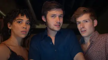 Zasłona do filmu "Wirtualne imperium" #353291