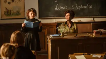 Zasłona do filmu "Gdy Hitler ukradł różowego królika" #1046542