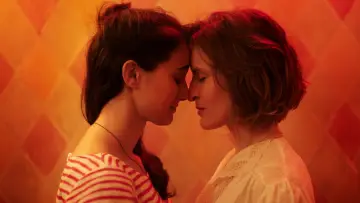 Zasłona do filmu "Mamma + Mamma" #502170