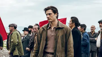 Zasłona do filmu "Martin Eden" #246311
