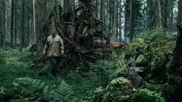 Zasłona do filmu "Август" #869387