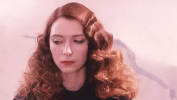 Zasłona do filmu "Caprice" #1574014