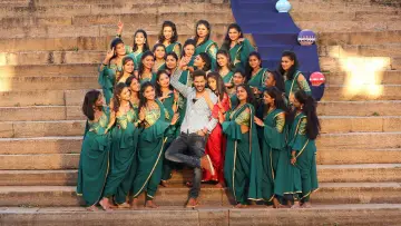 Zasłona do filmu "தேள்" #974088