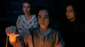 Zasłona do filmu "Ulica Strachu – część 3: 1666" #236583