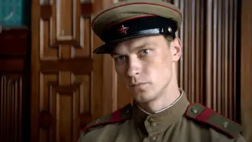 Zasłona do filmu "Kałasznikow" #348812