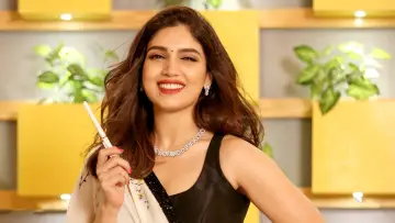 Zasłona do filmu "पति पत्नी और वो" #817712