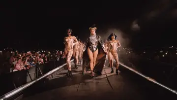 Zasłona do filmu "HOMECOMING: Film od Beyoncé" #440732