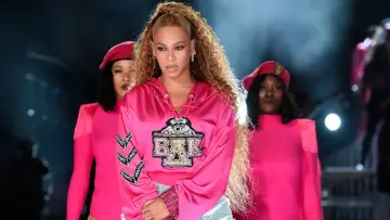 Zasłona do filmu "HOMECOMING: Film od Beyoncé" #440733