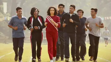 Zasłona do filmu "छिछोरे" #890578