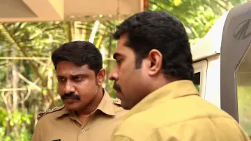 Zasłona do filmu "ദൈവം സാക്ഷി" #1621225