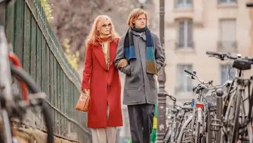 Zasłona do filmu "Francuskie wyjście" #407174
