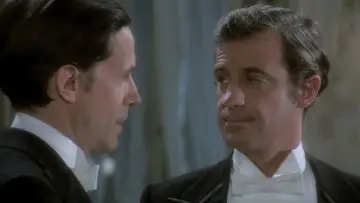 Zasłona do filmu "Stavisky..." #623641