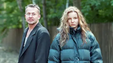 Zasłona do filmu "Sara" #1173120