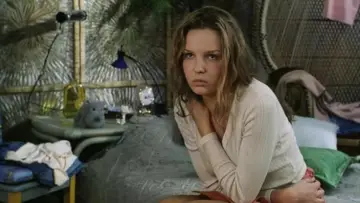 Zasłona do filmu "Sara" #684022