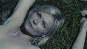 Zasłona do filmu "Melancholia" #787268