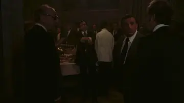 Zasłona do filmu "Szacowni nieboszczycy" #1882986