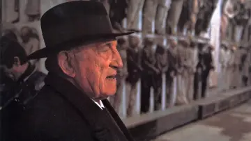 Zasłona do filmu "Szacowni nieboszczycy" #1882996