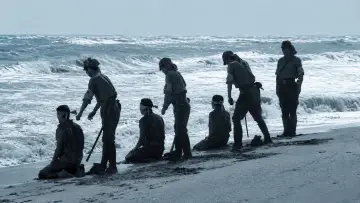 Zasłona do filmu "軍旗はためく下に" #1872344