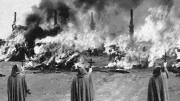 Zasłona do filmu "Młot na czarownice" #1831358