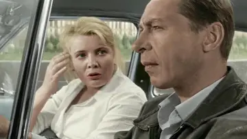 Zasłona do filmu "Три тополя на Плющихе" #1162427