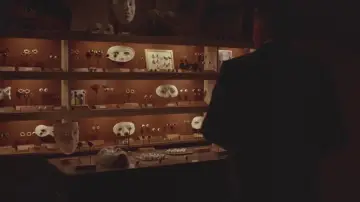 Zasłona do filmu "Inspecteur Lavardin" #1921379