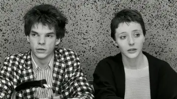 Zasłona do filmu "Boy Meets Girl" #1880923
