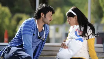 Zasłona do filmu "డార్లింగ్" #819460