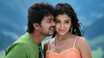 Zasłona do filmu "அழகிய தமிழ் மகன்" #1148339