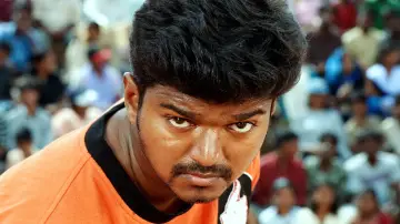 Zasłona do filmu "கில்லி" #1100788