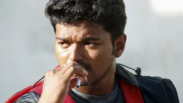 Zasłona do filmu "கில்லி" #1100824