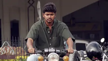 Zasłona do filmu "கில்லி" #1100834