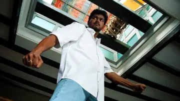 Zasłona do filmu "கில்லி" #1100835