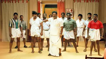 Zasłona do filmu "கில்லி" #1100856