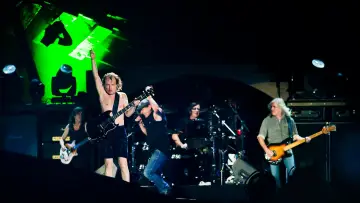 Zasłona do filmu "AC/DC: Live at River Plate" #417668