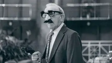 Zasłona do filmu "W starym, dobrym stylu" #1812983