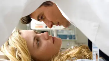 Zasłona do filmu "Dobry doktor" #398467