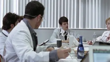 Zasłona do filmu "Dobry doktor" #398472