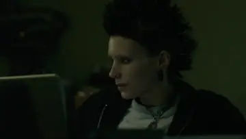 Zasłona do filmu "Dziewczyna z tatuażem" #1160009