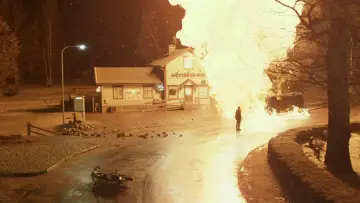 Zasłona do filmu "Dziewczyna z tatuażem" #668955