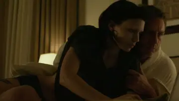 Zasłona do filmu "Dziewczyna z tatuażem" #668968