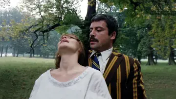 Zasłona do filmu "Zakochane kobiety" #1067582