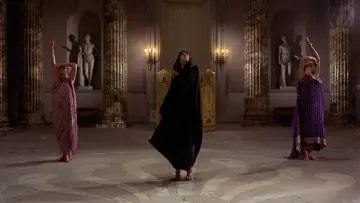 Zasłona do filmu "Zakochane kobiety" #425021