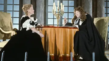 Zasłona do filmu "Si Versailles m